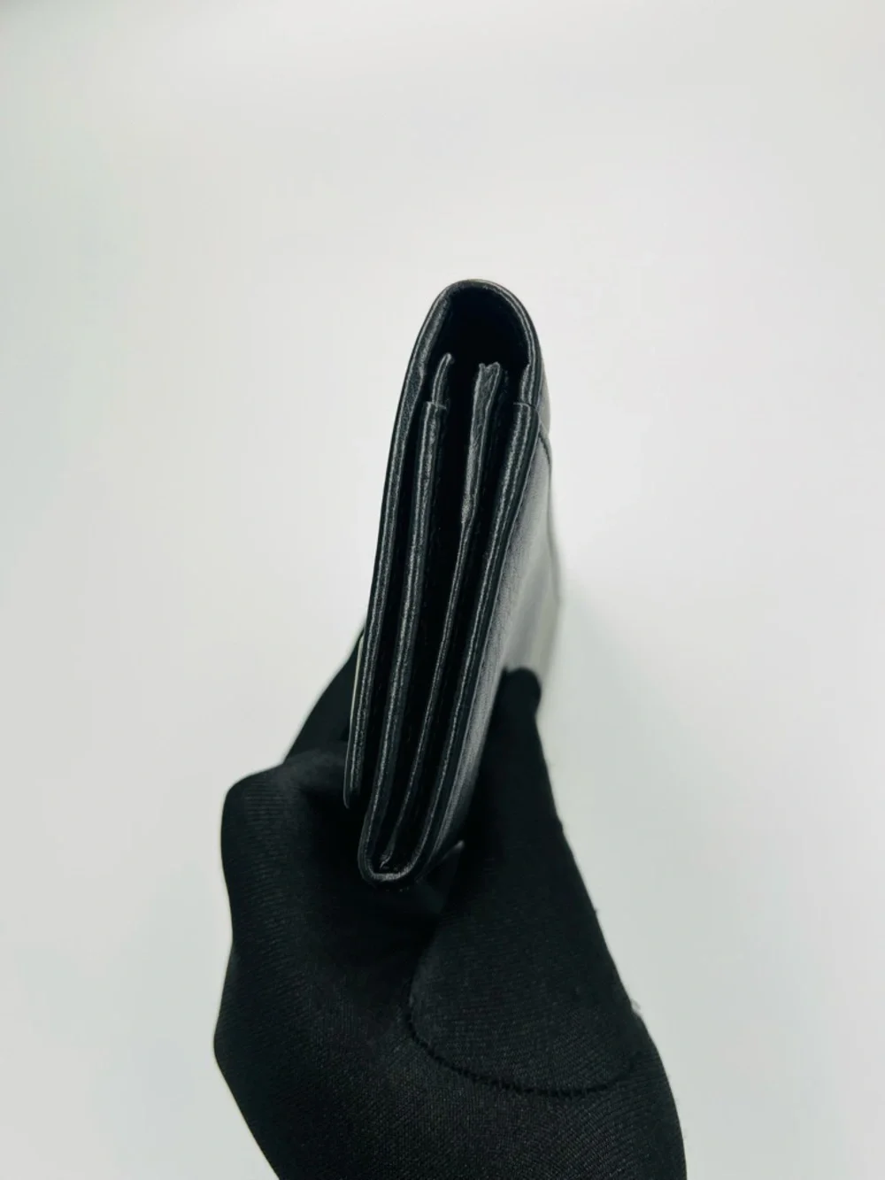 🛑SOLD🛑Gucci Long Bifold Long Wallet - Picture 4 of 11